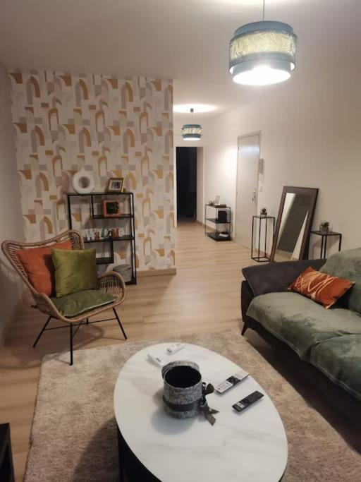 Superbe Appartement Neuf Et Moderne. Pau Exterior foto